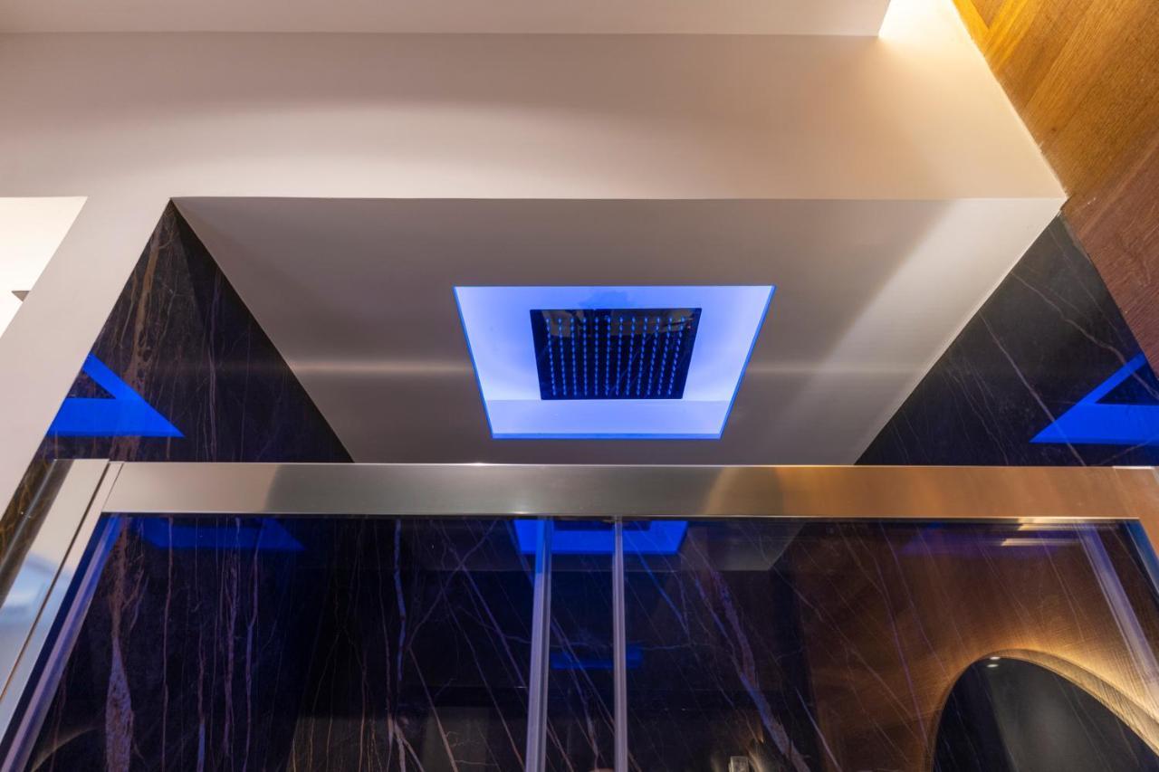 バーリ B&Z Luxury Bed & Breakfast エクステリア 写真